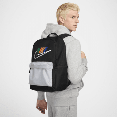 NIKE公式】ナイキ ヘリテージ バックパック (25L).オンラインストア (通販サイト)